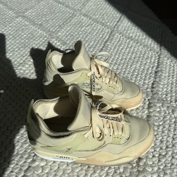 2020 Off-White x Wmns Air Jordan 4 Retro SP 'Sail' - Picture 3 of 8